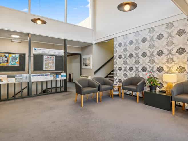 Stand Alone office Opportunity