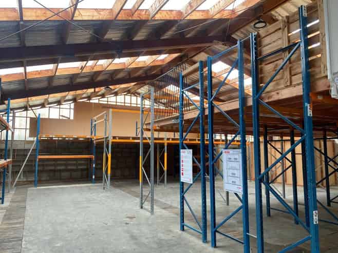 Industrial unit close to Port Chalmers