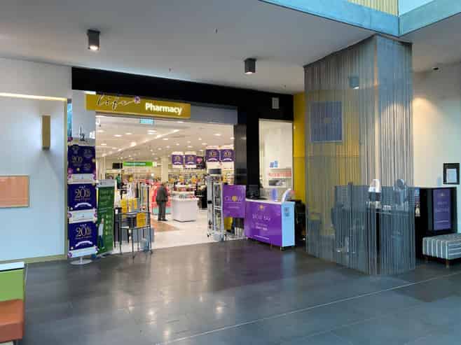 Large Wall Street Mall Retail Opportunity