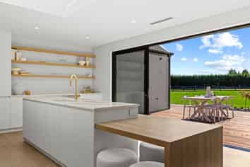 692B Weedons Road, ROLLESTON