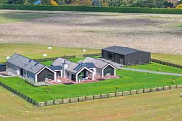 692B Weedons Road, ROLLESTON