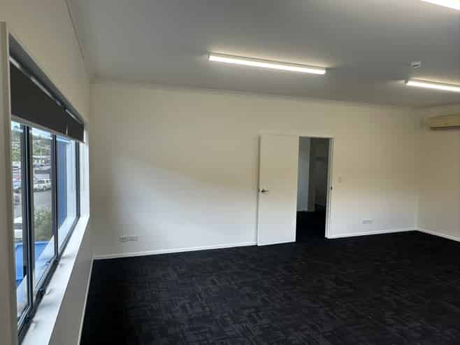 Office Sublease with Parking