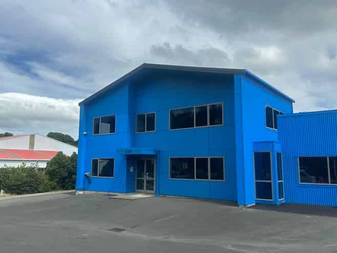 Office Sublease with Parking