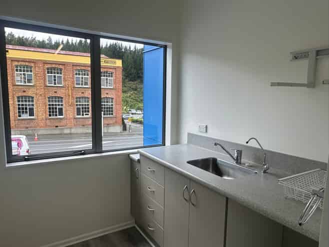 Office Sublease with Parking