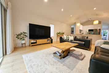 28 Clemows Lane, Albany