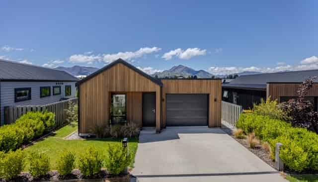 42 Obelisk Street, Wanaka
