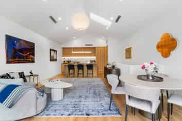 2/4 Madeira Lane, Grafton