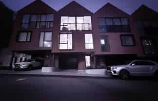 2/4 Madeira Lane, Grafton