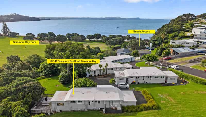 8/142 Stanmore Bay Road, Stanmore Bay