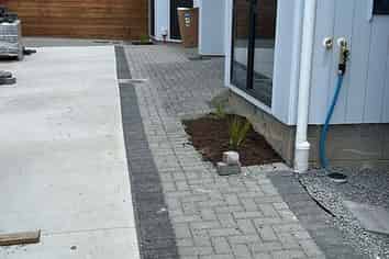 16 Christmas Road, Manurewa