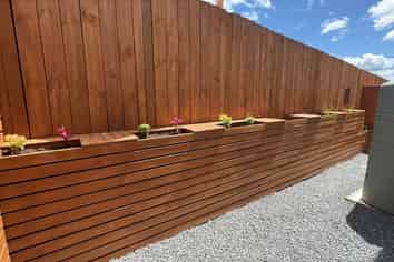 16 Christmas Road, Manurewa