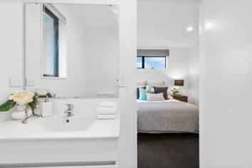 12 Silver Beech Street, Takanini