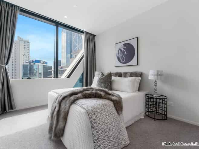 1407/10 Commerce Street, Auckland Central