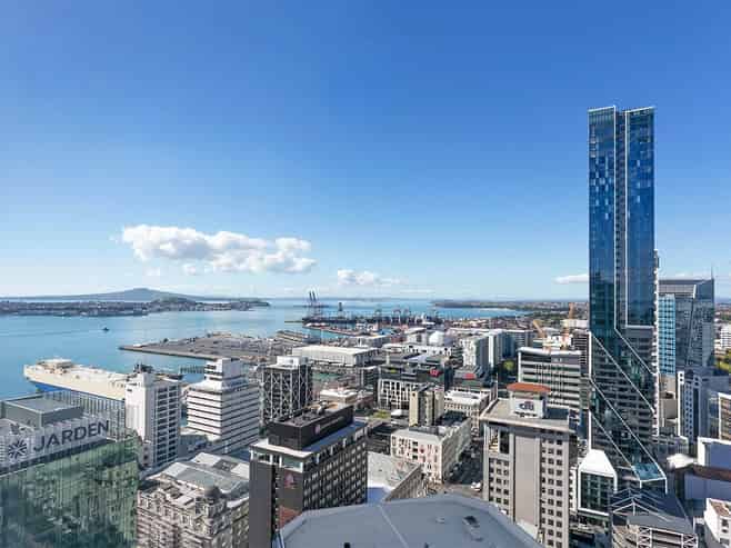 1407/10 Commerce Street, Auckland Central