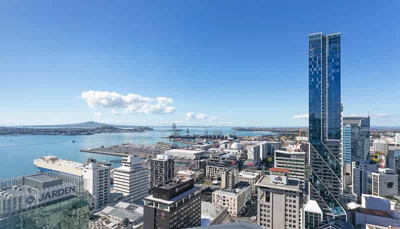 1407/10 Commerce Street, Auckland Central