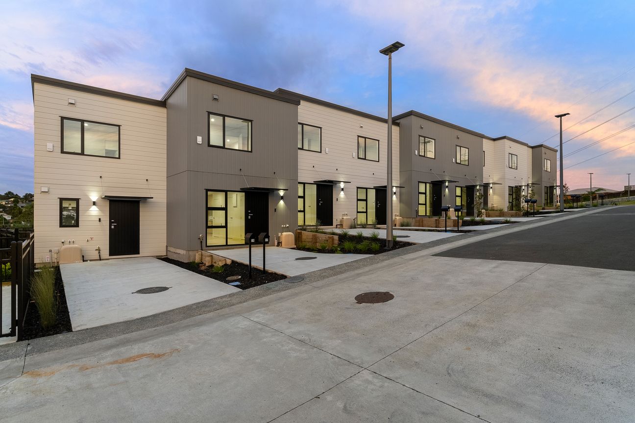 VENDOR MEETS THE MARKET - PRICE REDUCTION - Vista 4