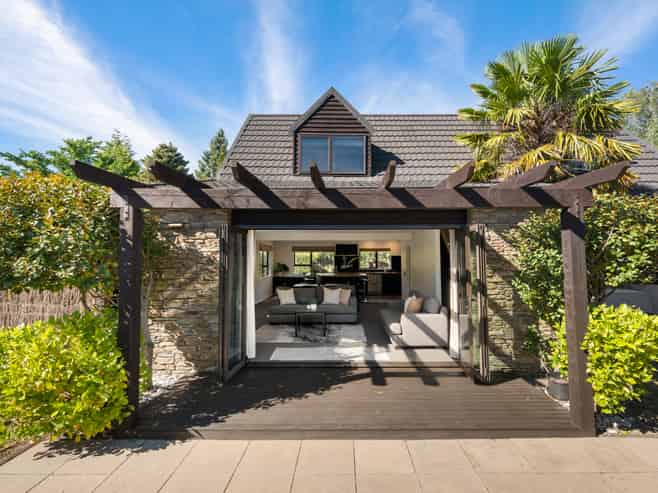 140 Beacon Point Road, Wanaka