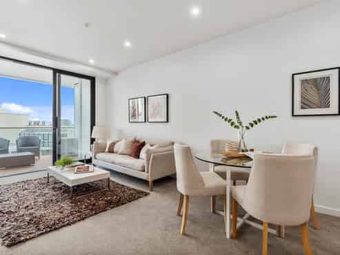 104/8a Lake Pupuke Drive, Takapuna