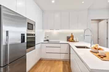 104/8a Lake Pupuke Drive, Takapuna