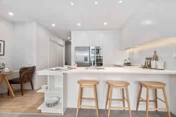 104/8a Lake Pupuke Drive, Takapuna