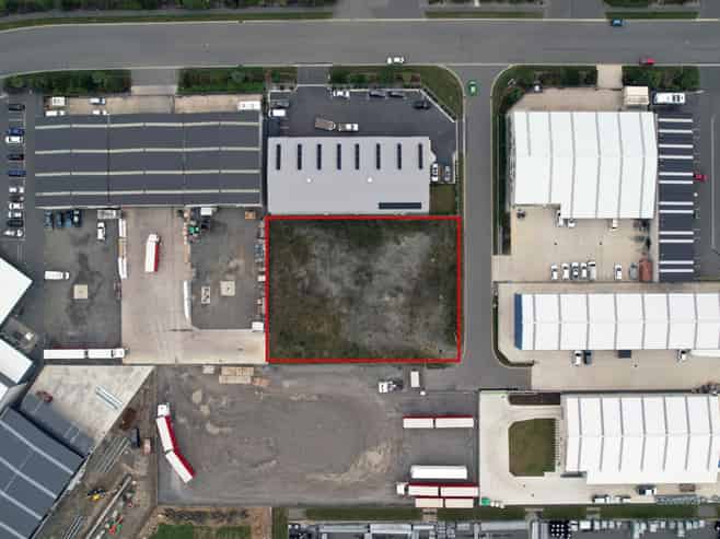 2,546sqm of Izone Development Land