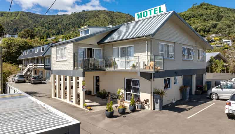86-88 Wellington Street, Picton
