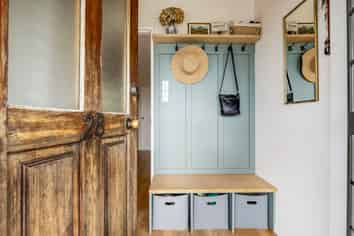 28 Russell Crescent, Western Heights