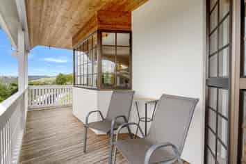 28 Russell Crescent, Western Heights