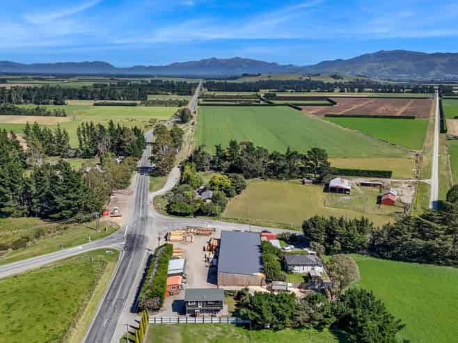 Bennetts corner opportunity