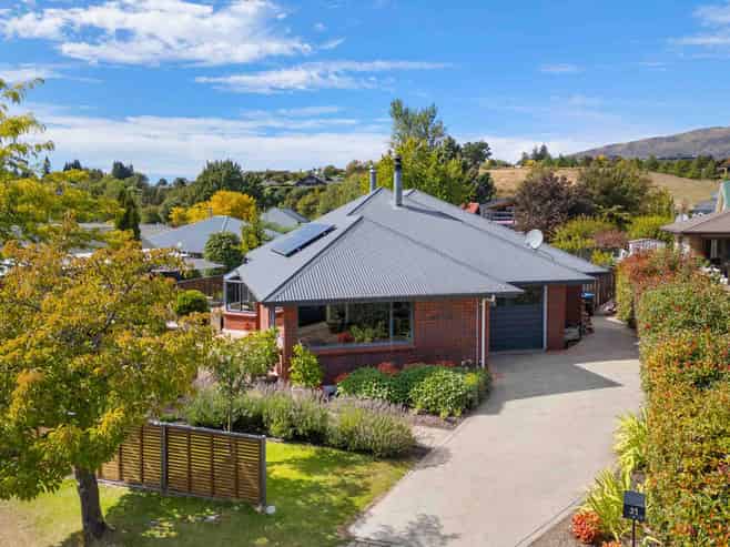 31 Meadowstone Drive, Wanaka