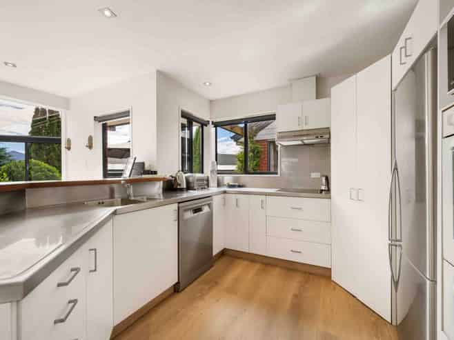 31 Meadowstone Drive, Wanaka