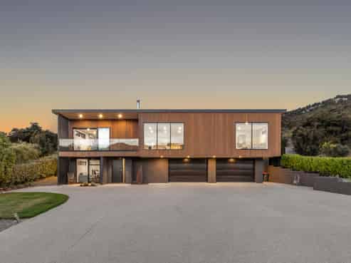 15 Islington Place, Wanaka