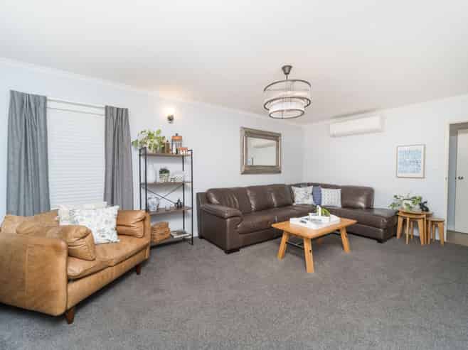 81 Long Melford Road, AWAPUNI