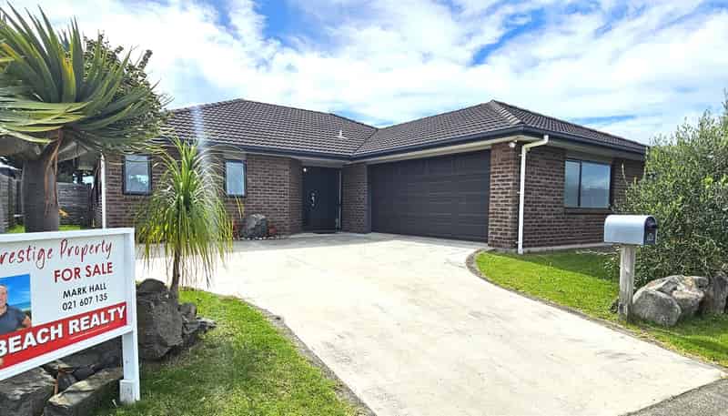  193 Ngaio Drive, Matarangi