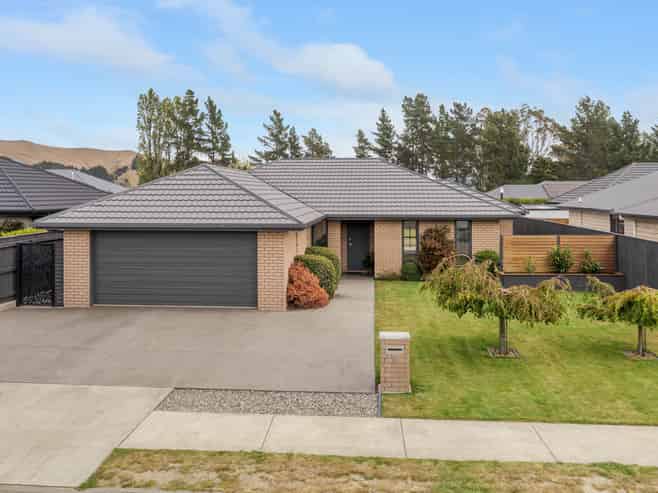 8 McNabb Place, Witherlea