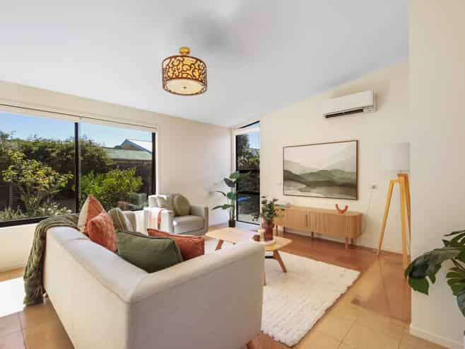 14A Brian Bary Street, Redwoodtown