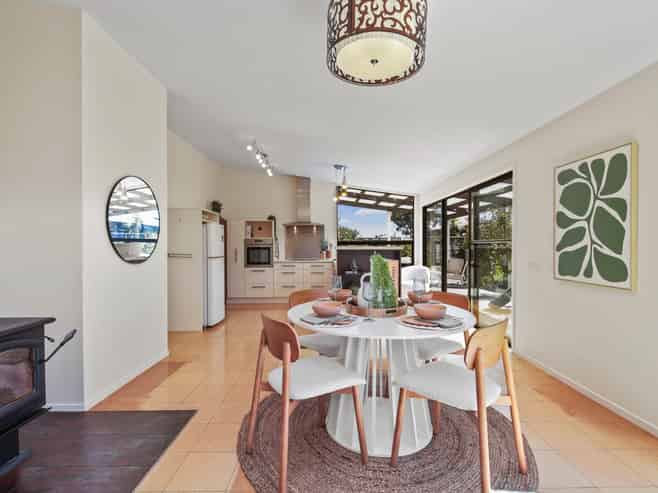 14A Brian Bary Street, Redwoodtown