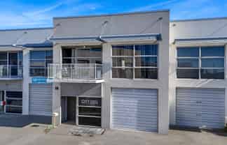 Live Upstairs, Work Downstairs - Motivated Vendor