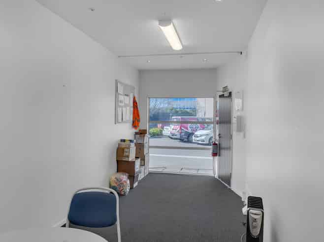 Live Upstairs, Work Downstairs - Motivated Vendor