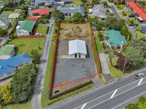 Prime 1,265 sqm development site with hall