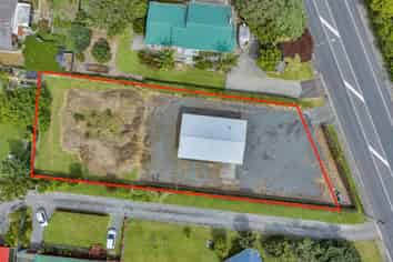 Prime 1,265 sqm development site with hall