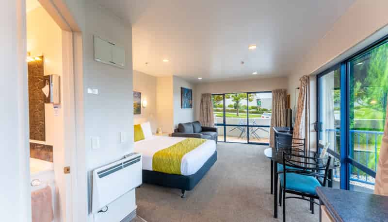 50-52 The Bay Hill, Timaru
