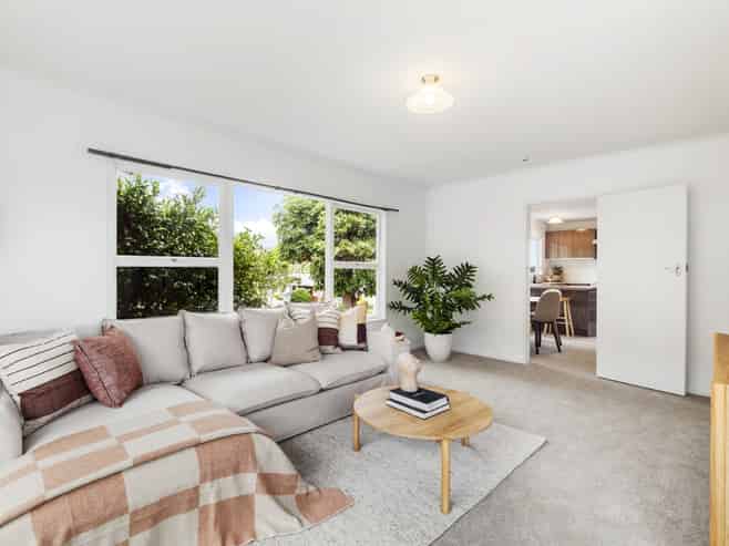 41 Knightsbridge Drive, Forrest Hill