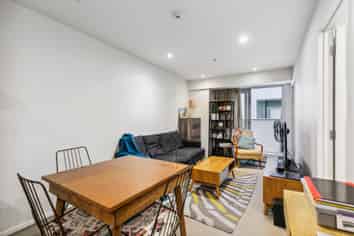 907/74 Taranaki Street, Te Aro