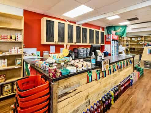 Profile corner with income and upside