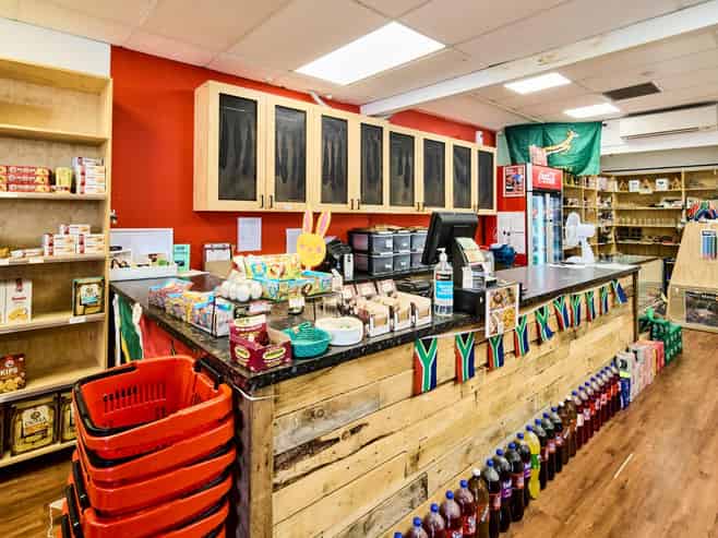 Profile corner with income and upside