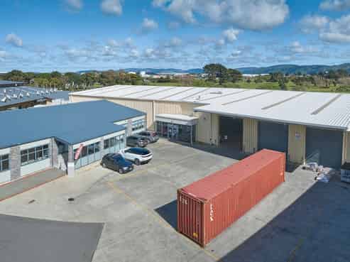 Dress circle investment