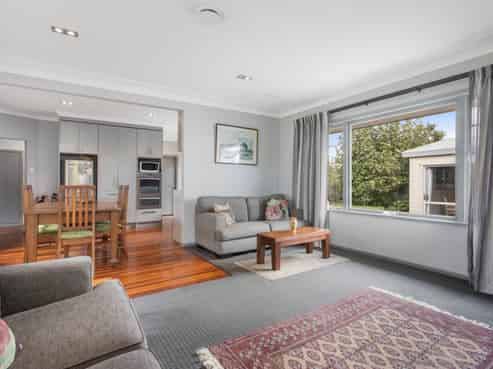 16 Polley Crescent, Katikati