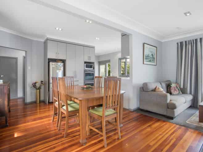 16 Polley Crescent, Katikati