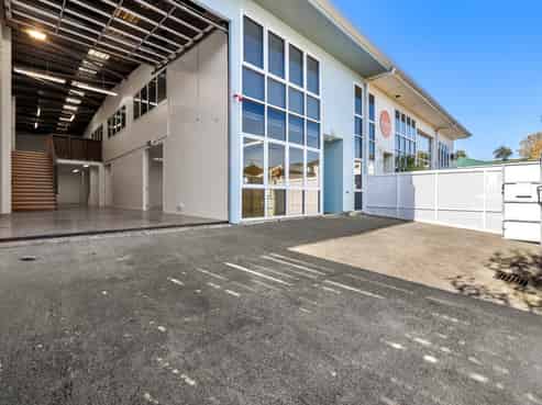 Refreshed Newtown - Why lease when you can own